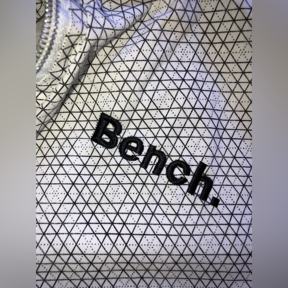 Bench Lightweight Jacket - Picture 5 of 10
